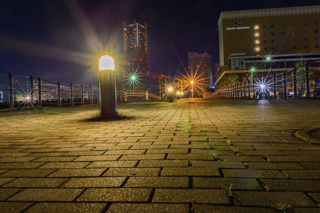 真夜中だけの宝石