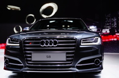 AUDI S8