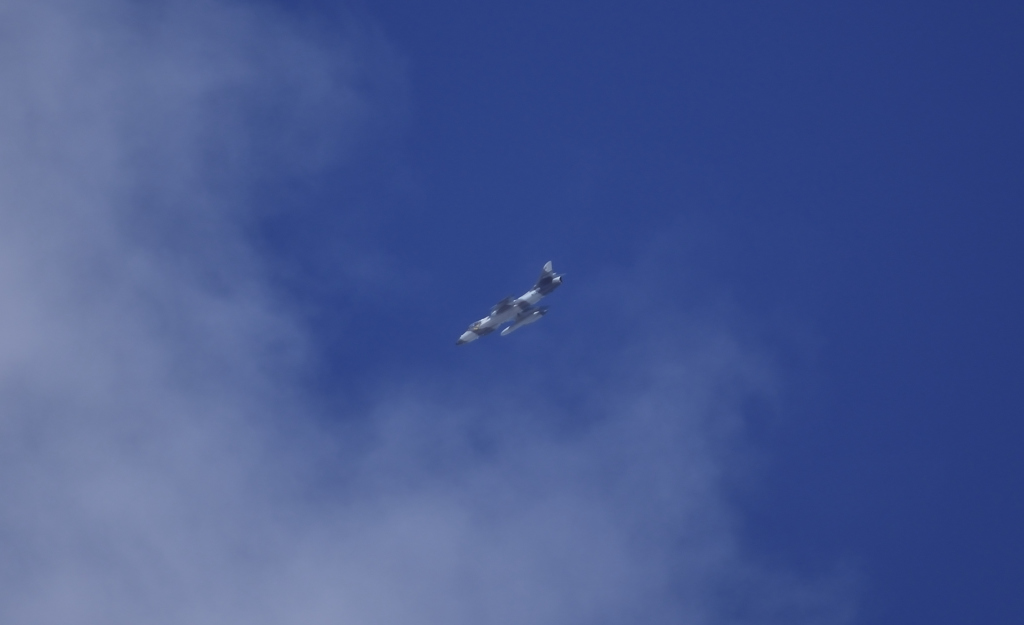 謎の飛行機