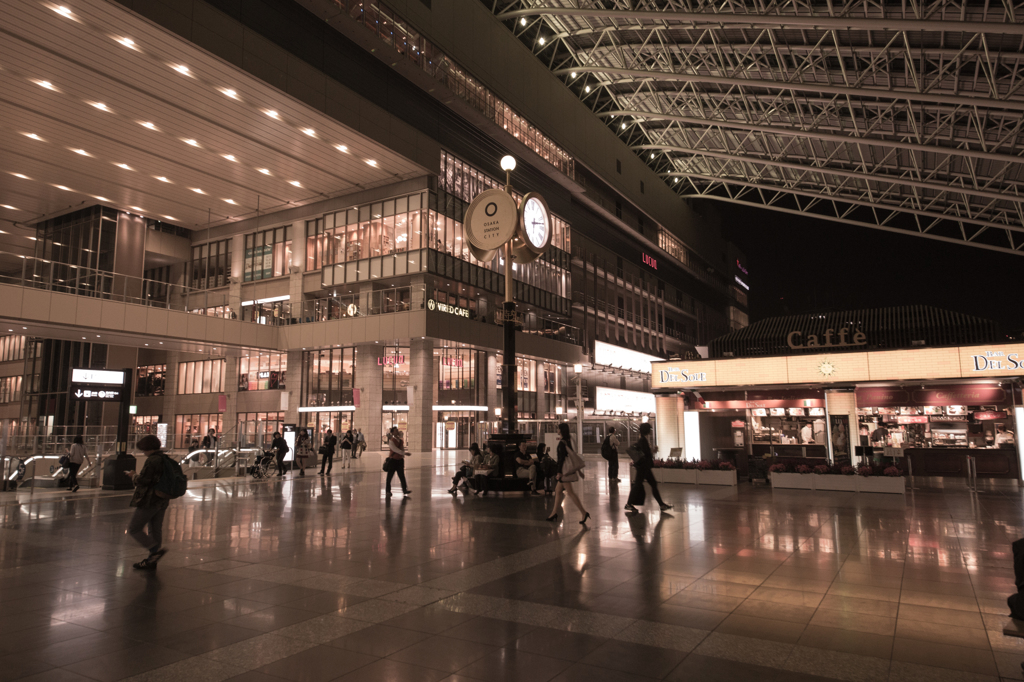 大阪駅周辺ぶらりんこ (10/10)