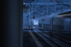 切り裂かれる雨