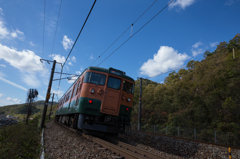 秋の空と働く列車 (4/6)