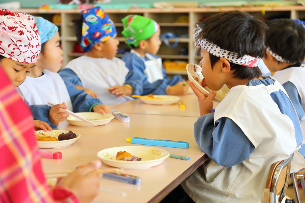 幼稚園餅つき大会 (3/3)