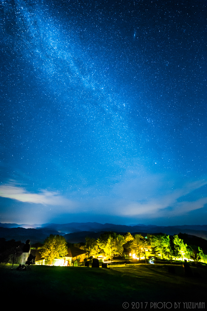 星に魅了されるフォトグラファー（天の川からの声）
