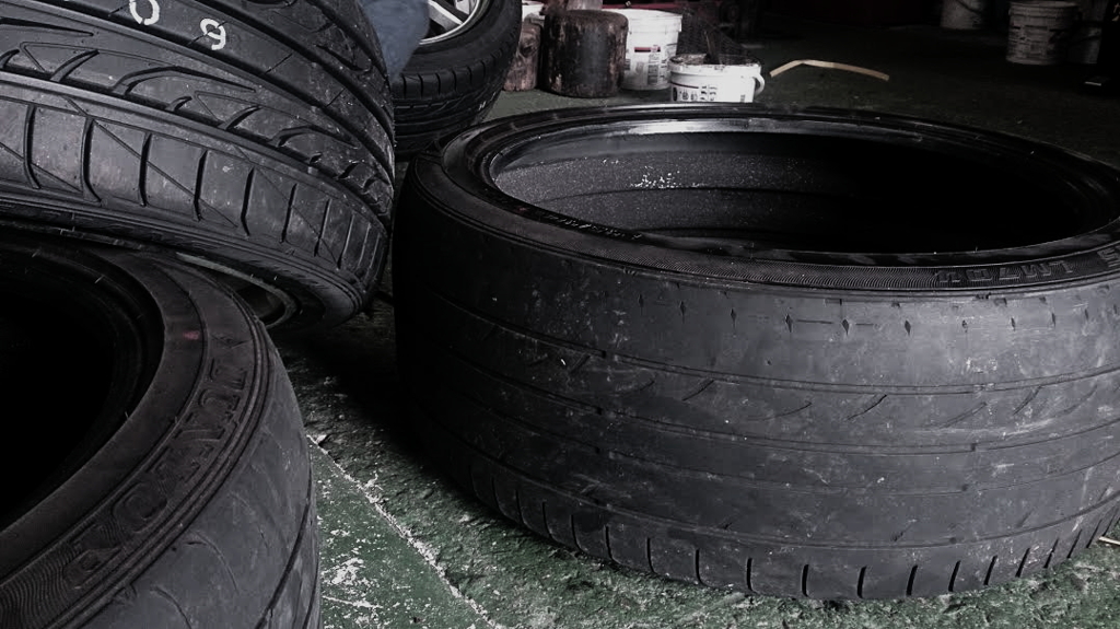 Slick tyre？