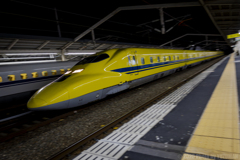 辞めないで黄色先生