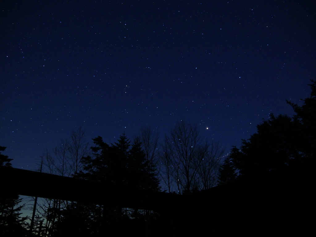 高見石小屋の夜空