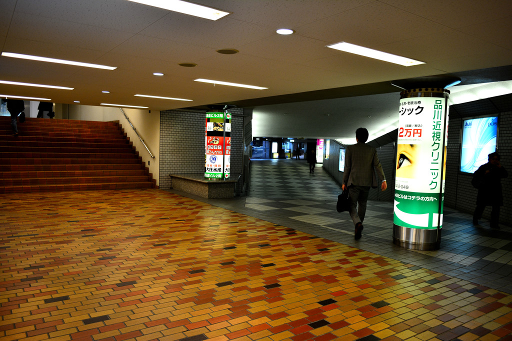 札幌　地下の風景