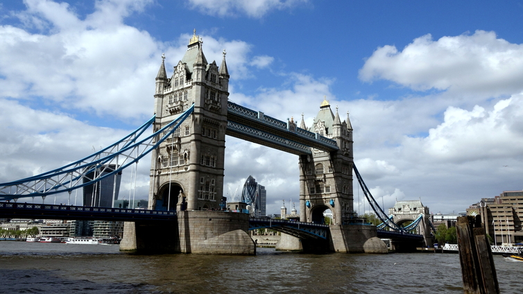 Travel to London,Paris No.7