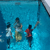 水面下を歩く？