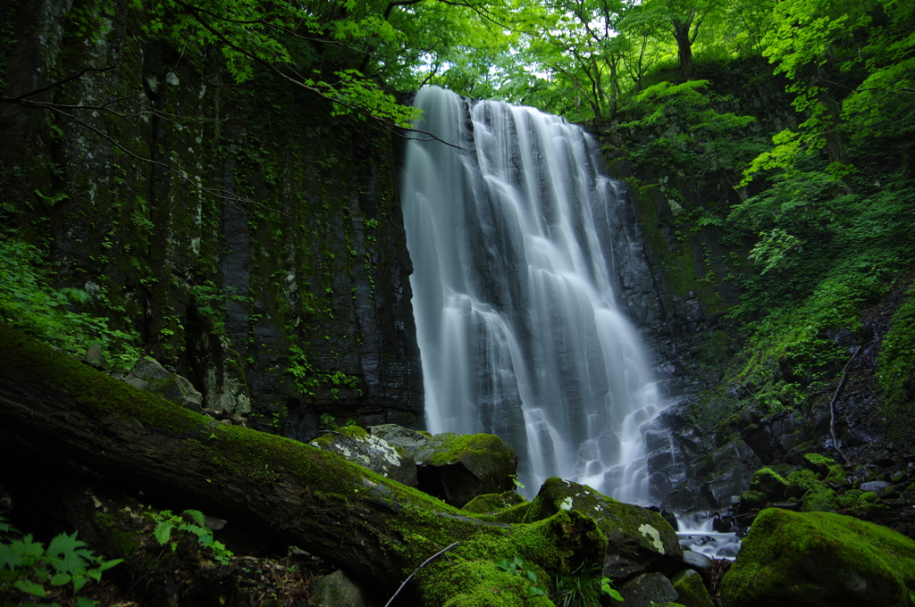 秘瀑