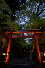 貴船の夜　５