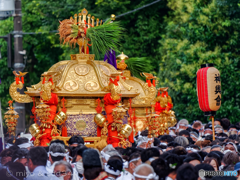 祇園祭り 八坂神社の神輿渡御のはじまり。