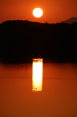 頓田貯水池の夕陽