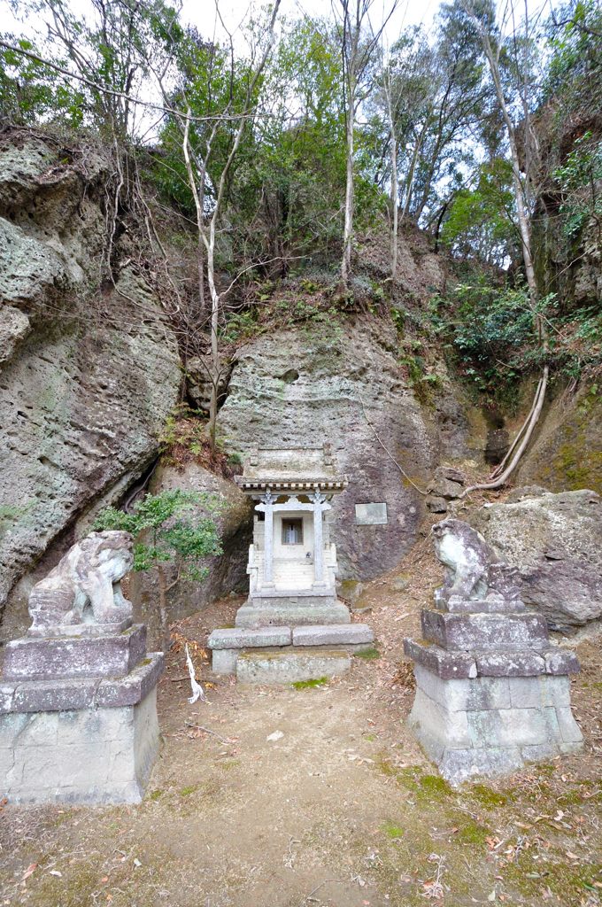 大谷資料館｜祠