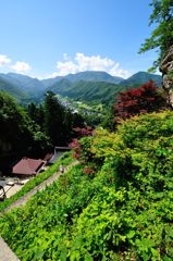 山形｜宝珠山 立石寺（山寺）　麓の町並みをのぞむ