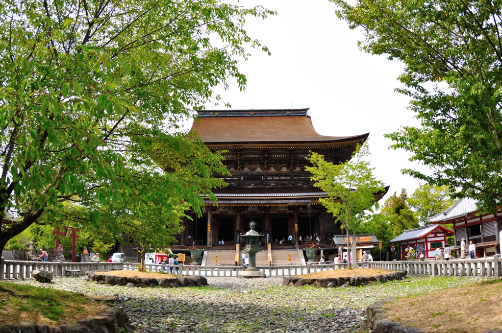 金峯山寺蔵王堂