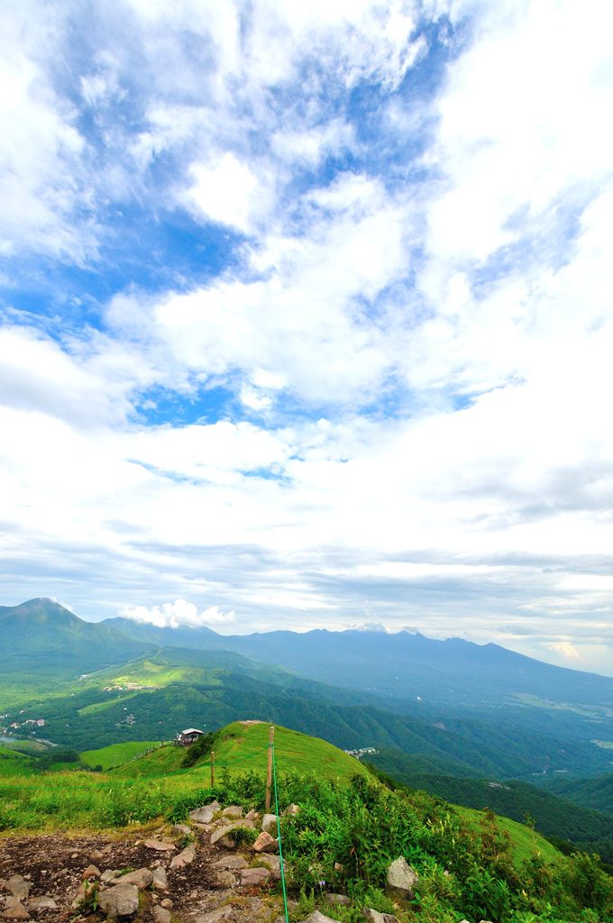 ビーナスライン｜蓼科山、八ヶ岳方面をのぞむ