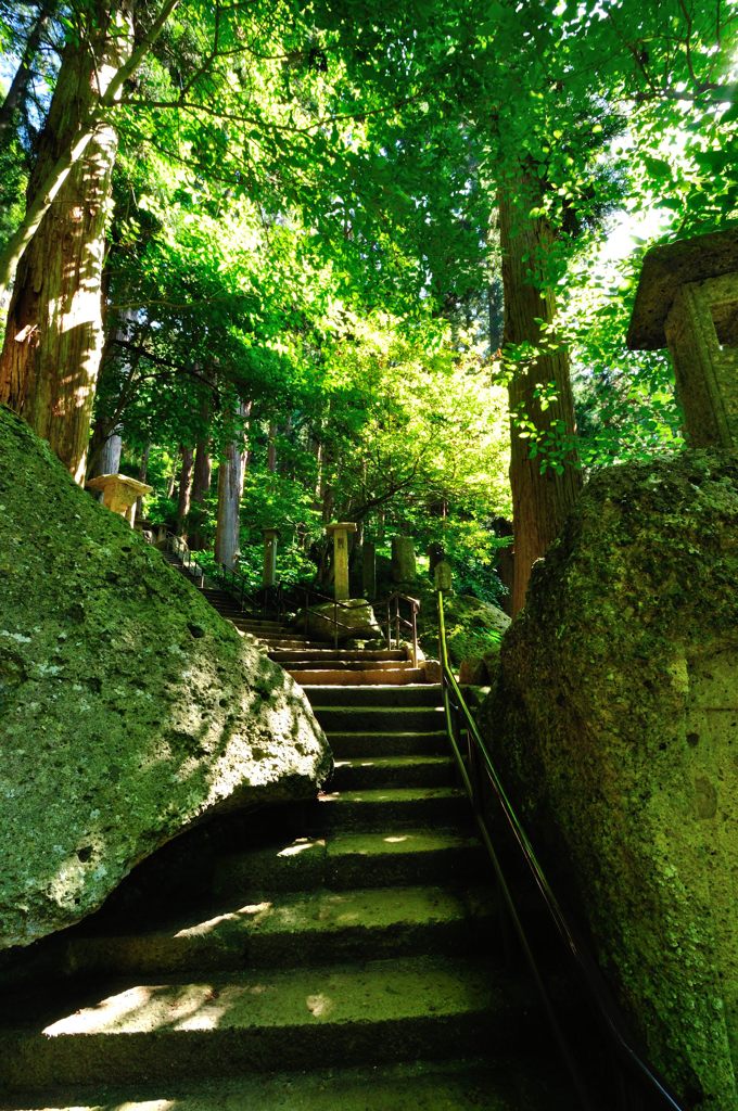 山形｜宝珠山 立石寺（山寺）石段