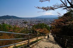 富士吉田｜新倉富士浅間神社　