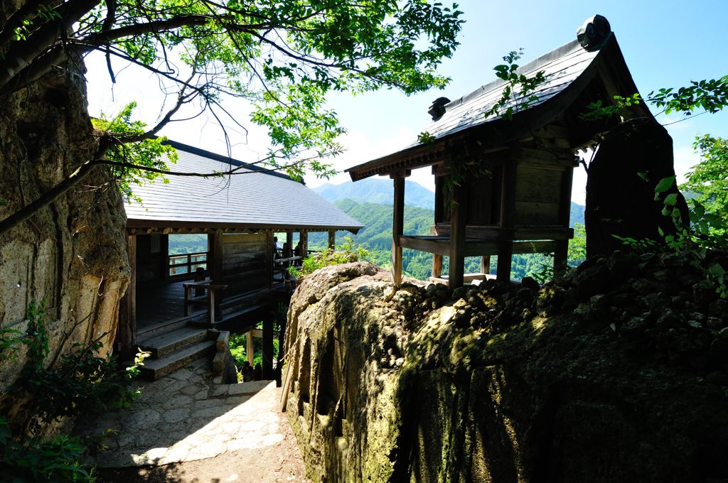 山形｜宝珠山 立石寺（山寺）　五大堂