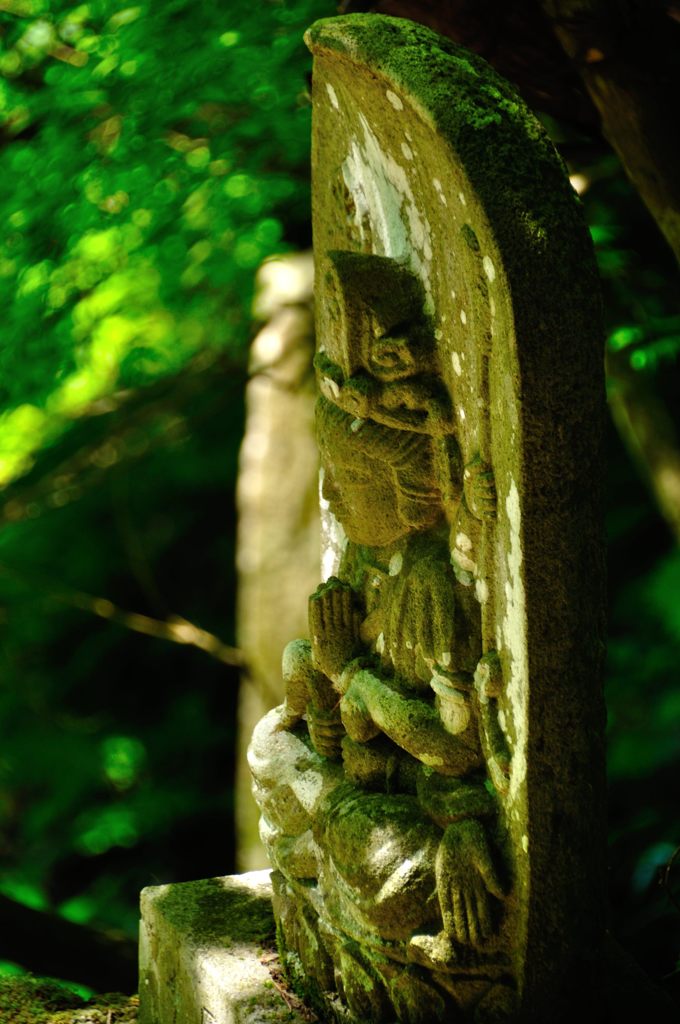 山形｜宝珠山 立石寺（山寺）　道中石仏