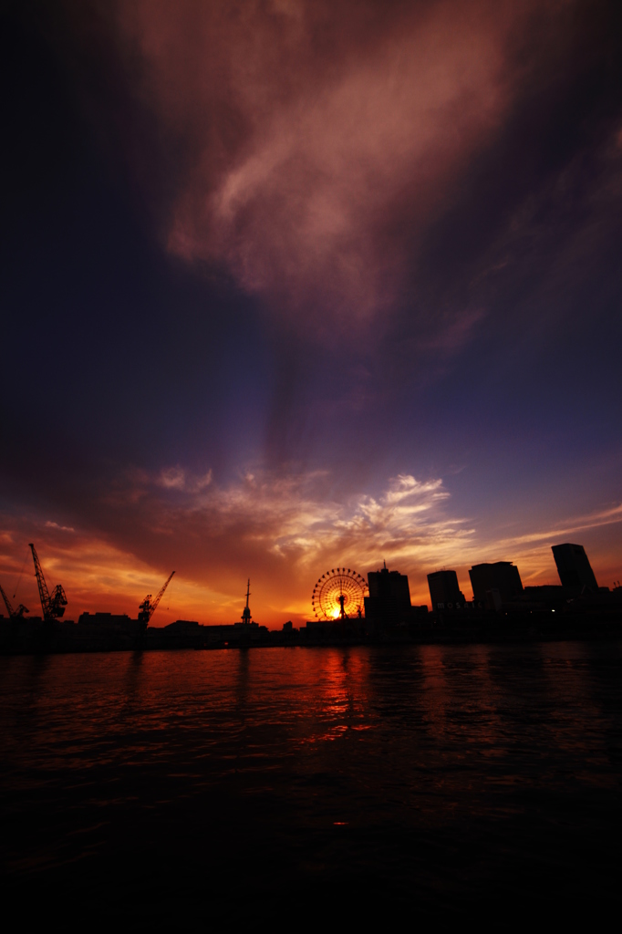 神戸メリケンパークの夕焼け