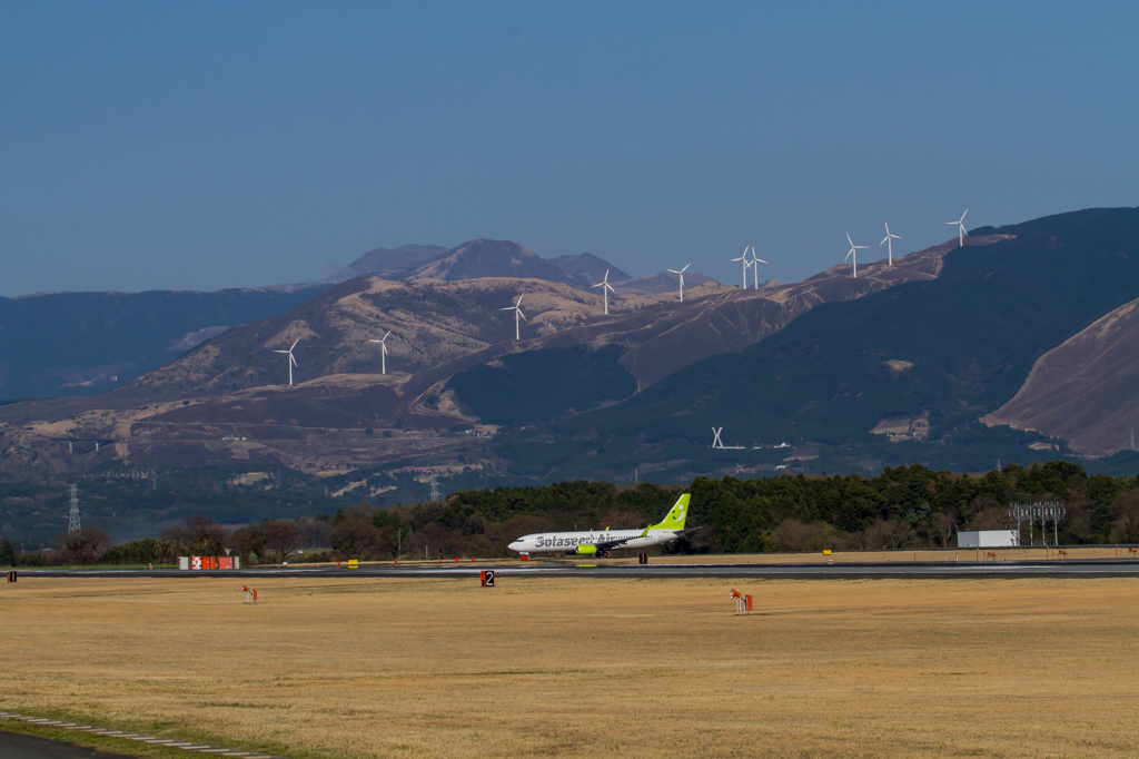 空と山と飛行機と