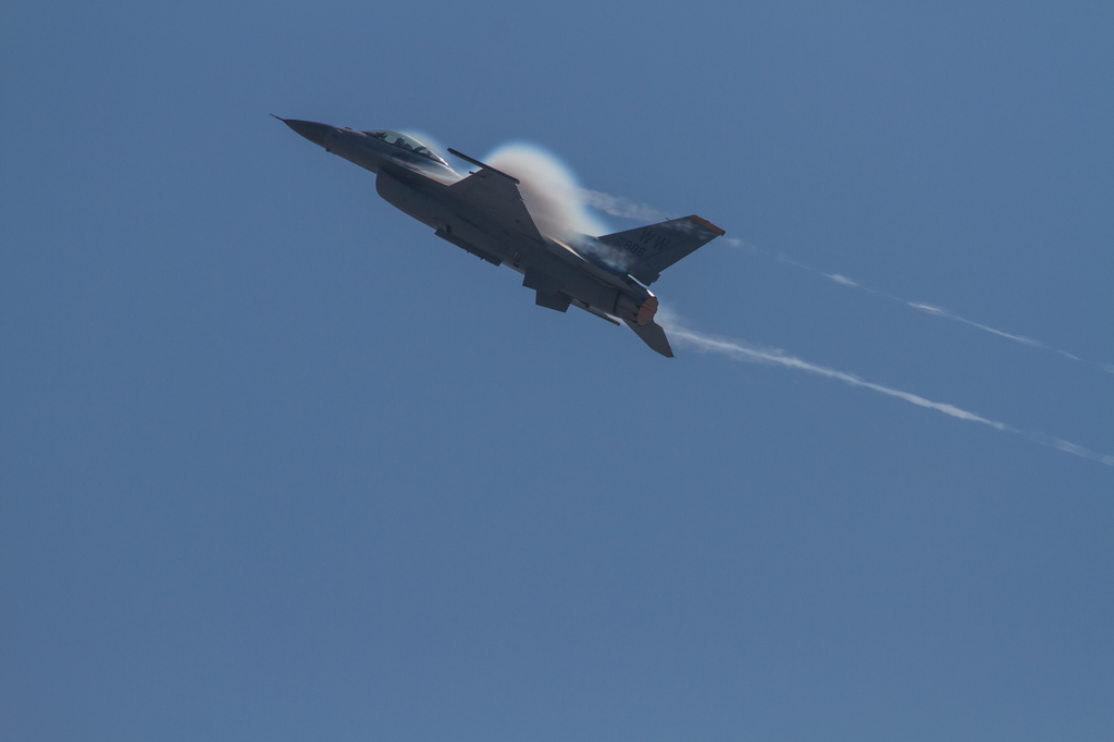F-16
