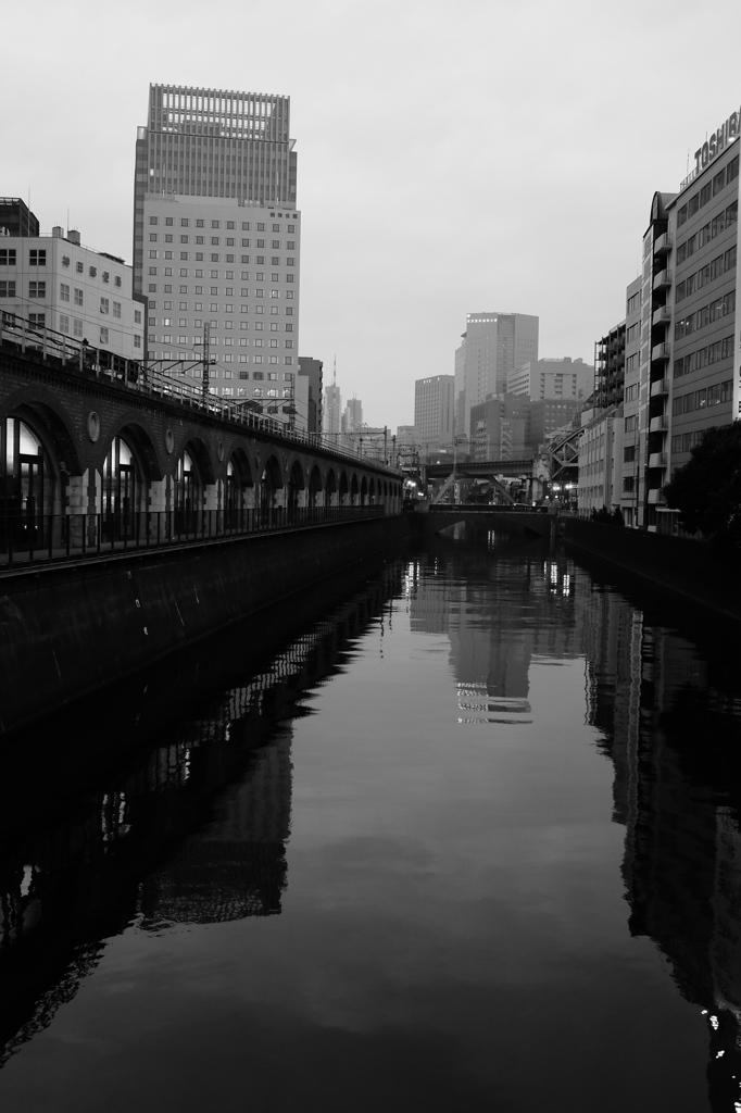 万世橋からの風景