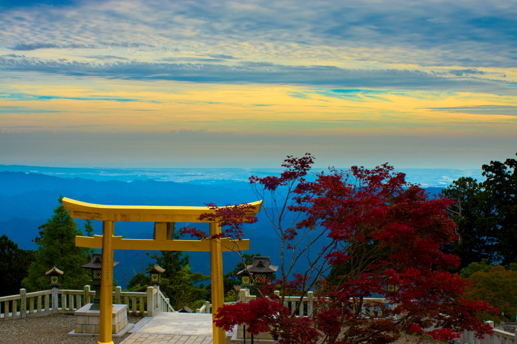 初秋の空気（秋葉神社）