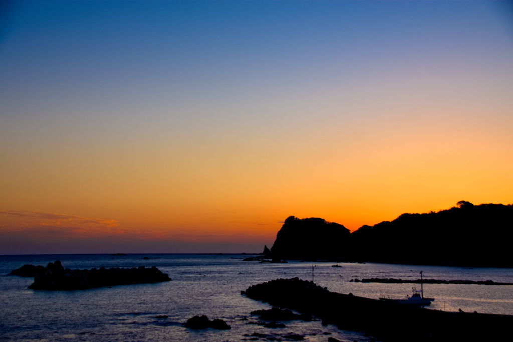 夕暮れ港（大瀬）
