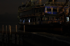 夜船