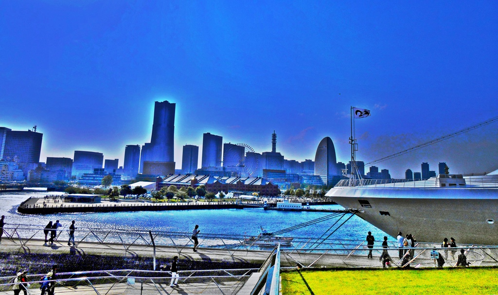 Light on the heart and the ocean and boa