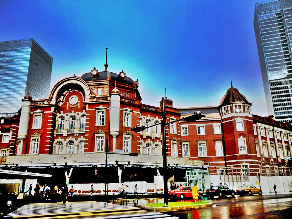 Tokyo station on a rainy day