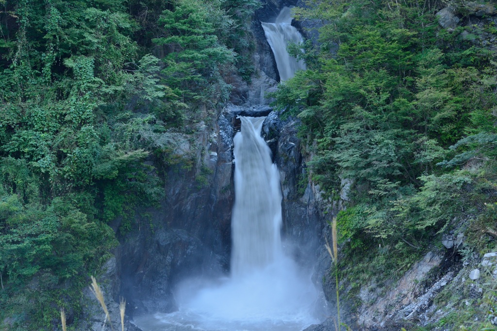 泥水の滝