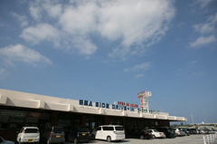 沖縄シーサイドドライブイン