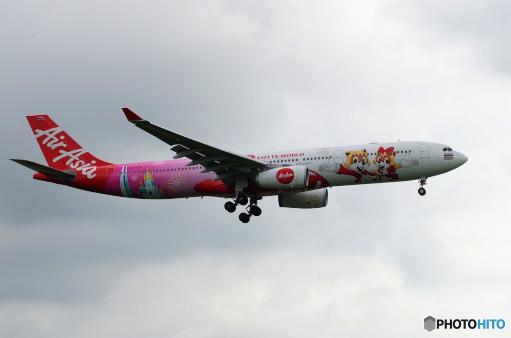 タイアジアX航空　A330　ロッテワールド仕様