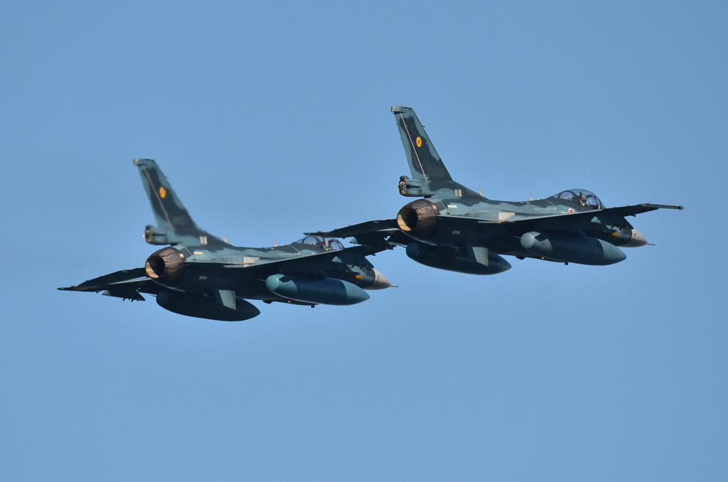 F-2並んでます！築城基地