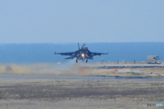 F-2離陸