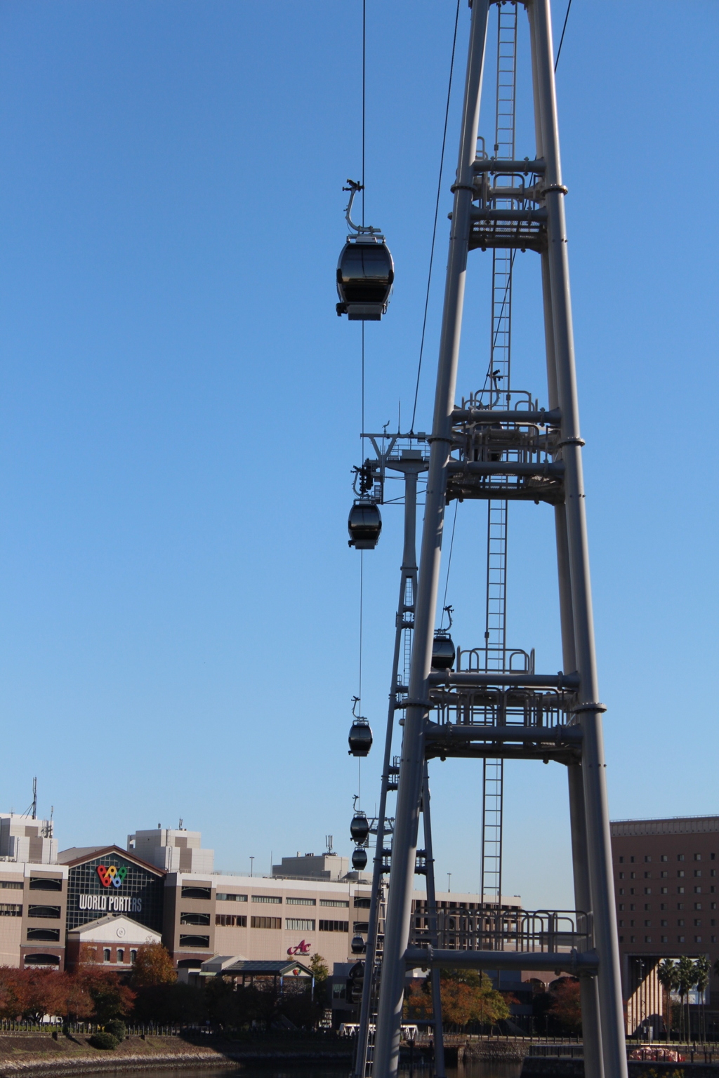 YOKOHAMA AIR CABIN②