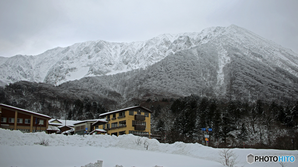 大山雪景色