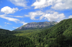 夏 大山南壁 - 鍵掛け峠より