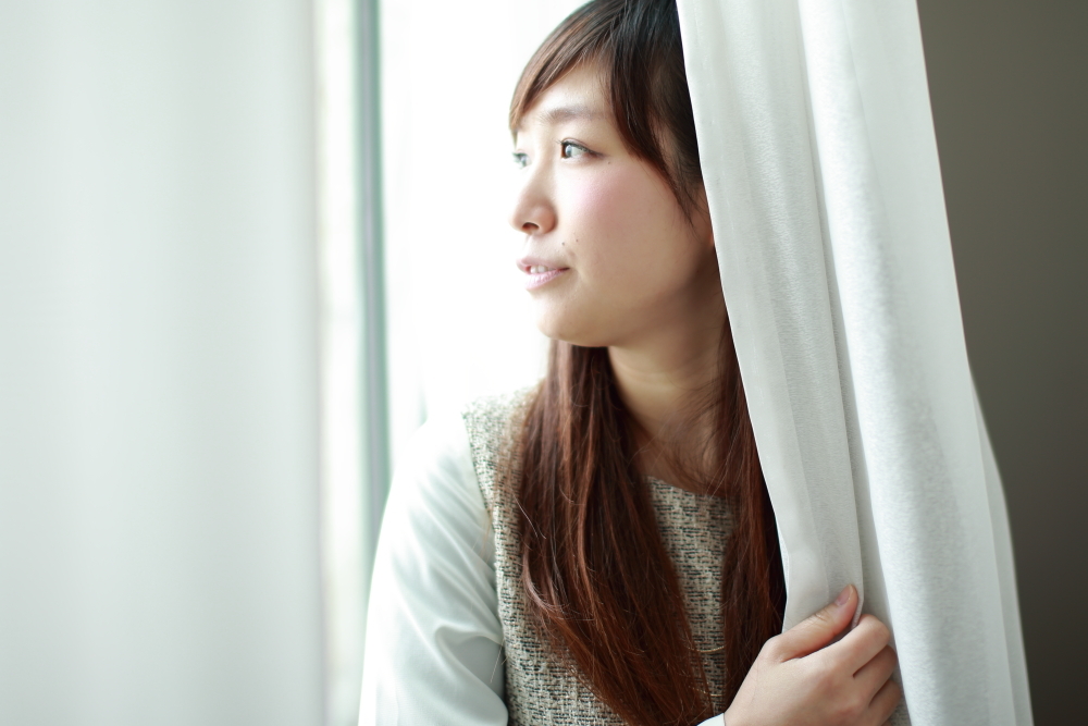 カーテンから優しい日差し