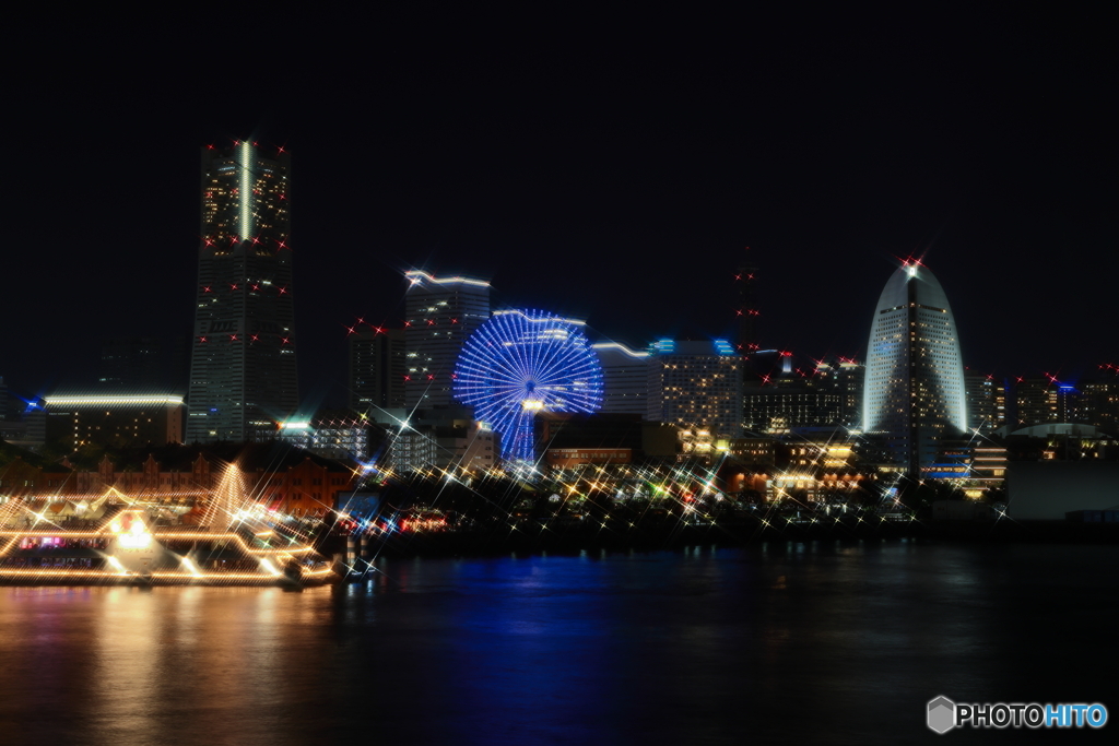 Yokohama night view of the lively side