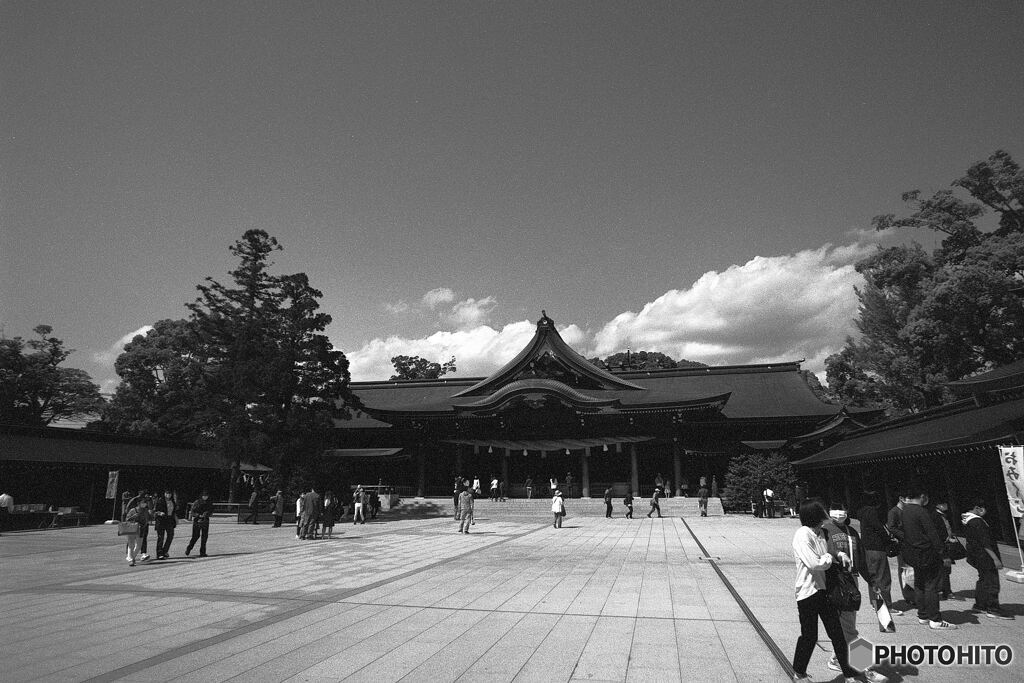 寒川神社・境内
