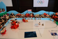 変わり雛　スピードスケート