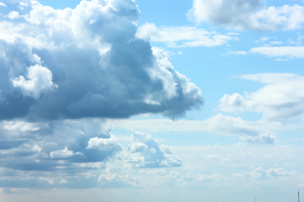 青い空、白い雲