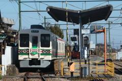 小さな駅で