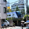 路地の向こうに